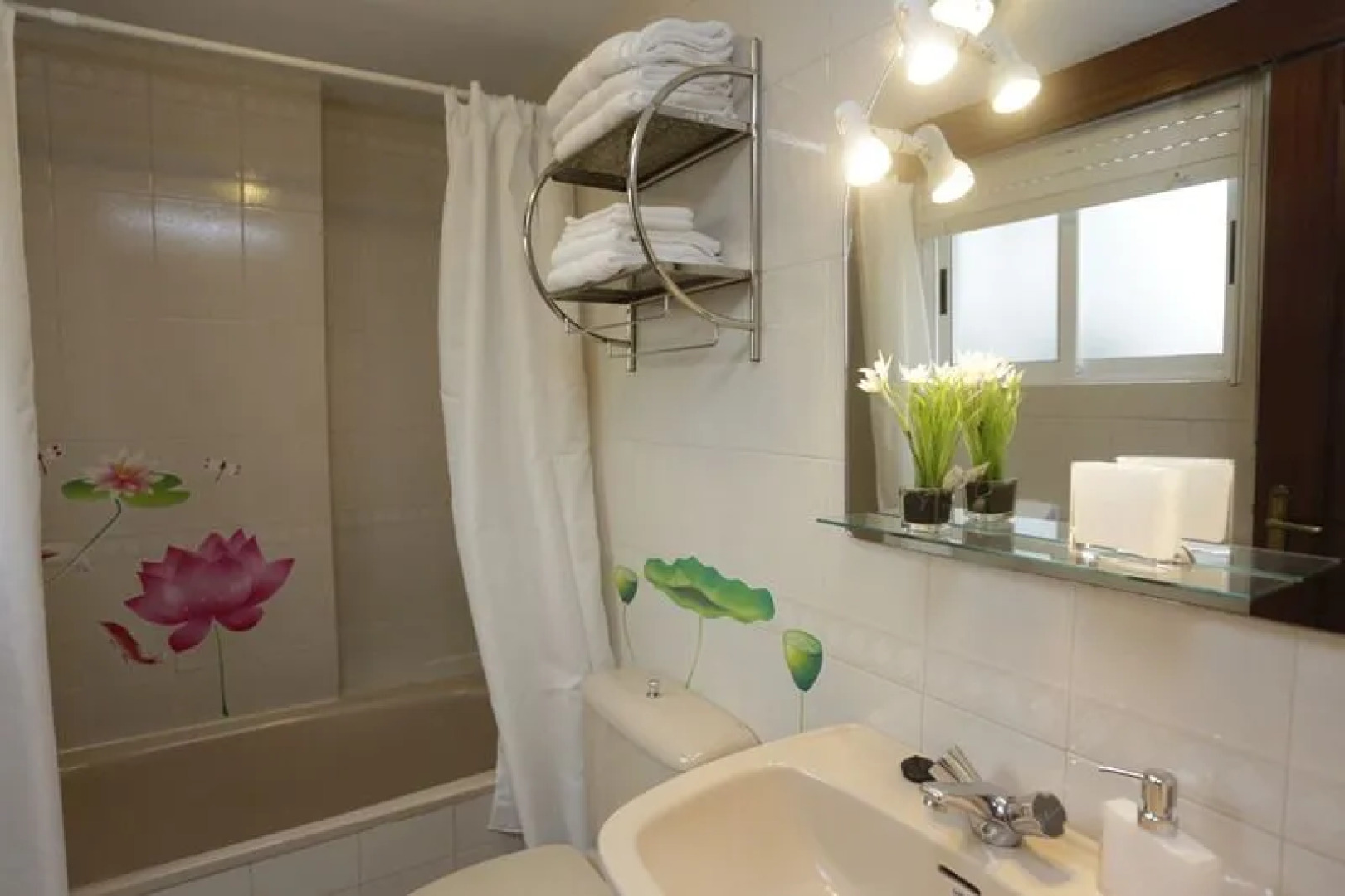 Apartment in Santiago de Compostela 100698