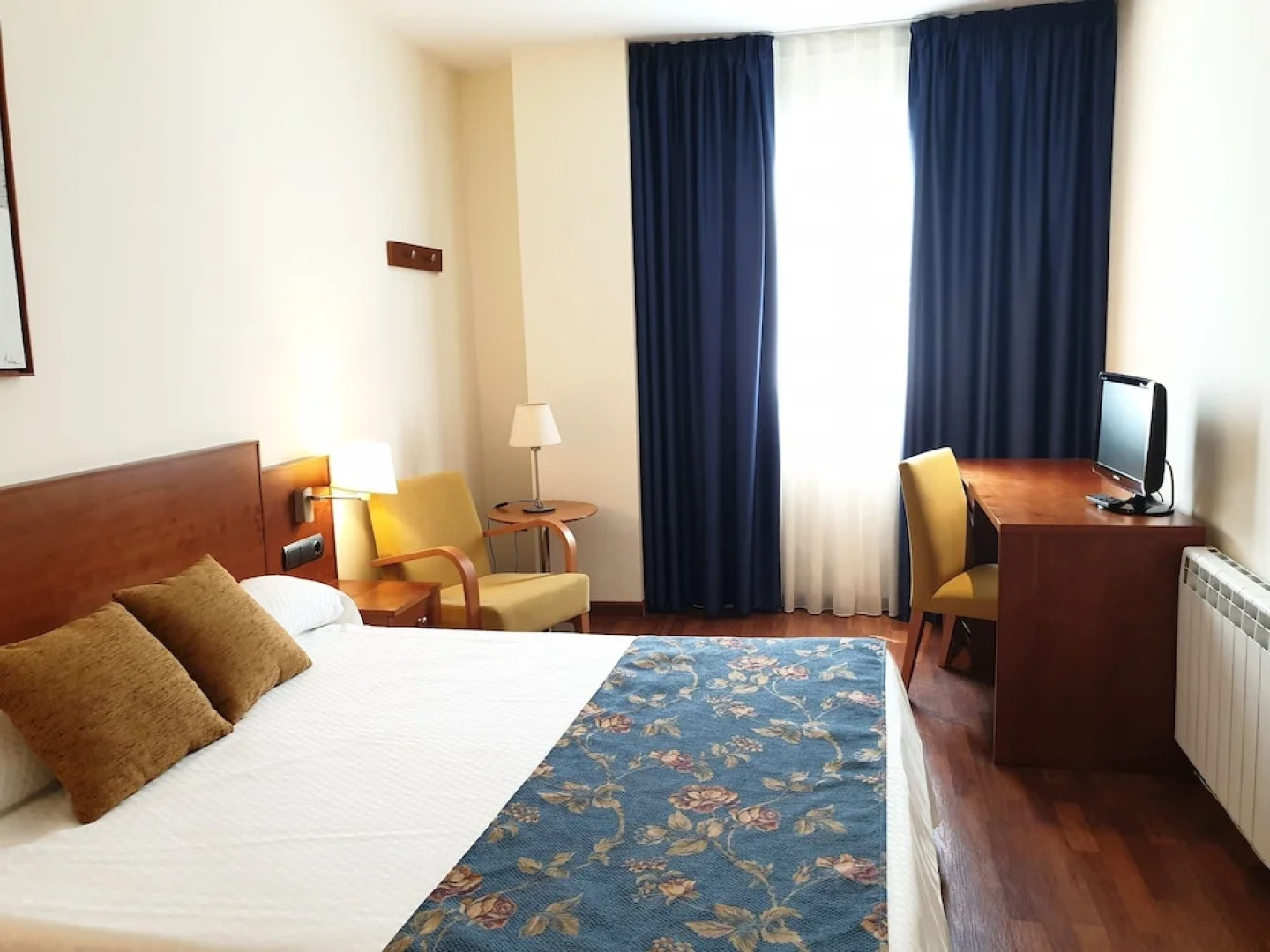 Hotel Suite Camarena