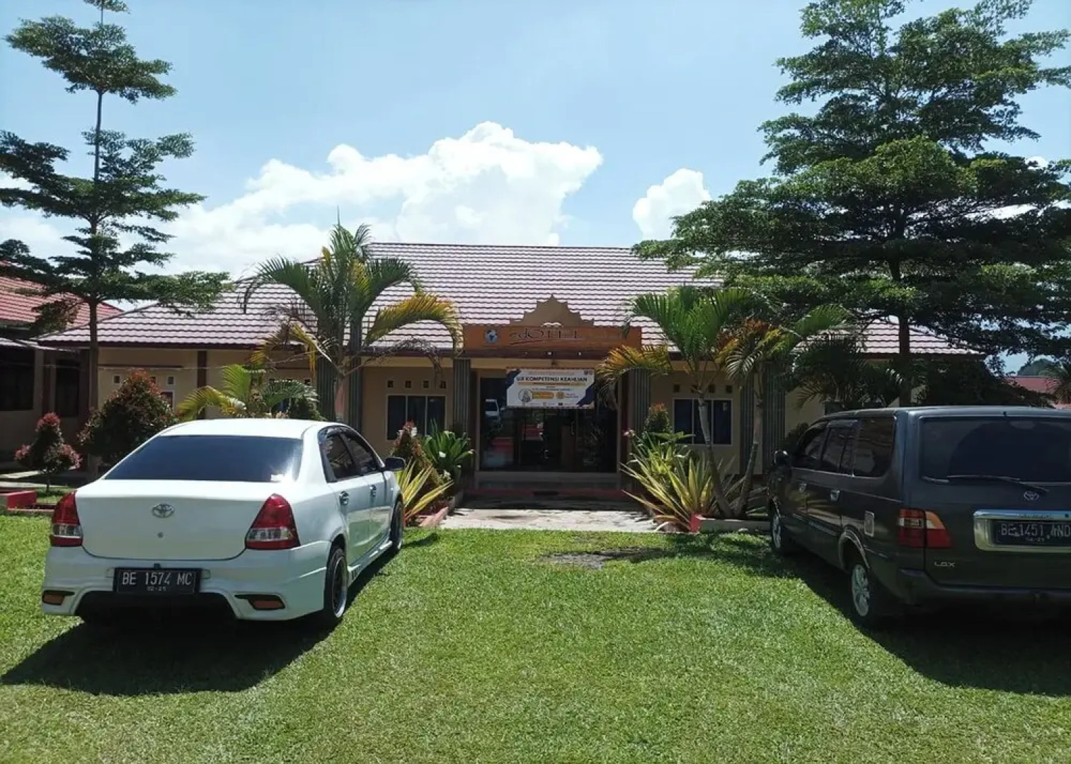 Robbani Edotel Liwa Syariah