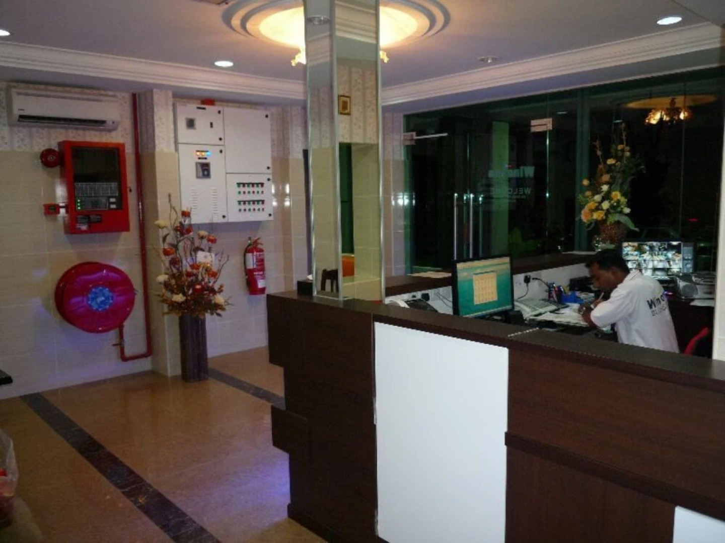 Winsons Business Inn