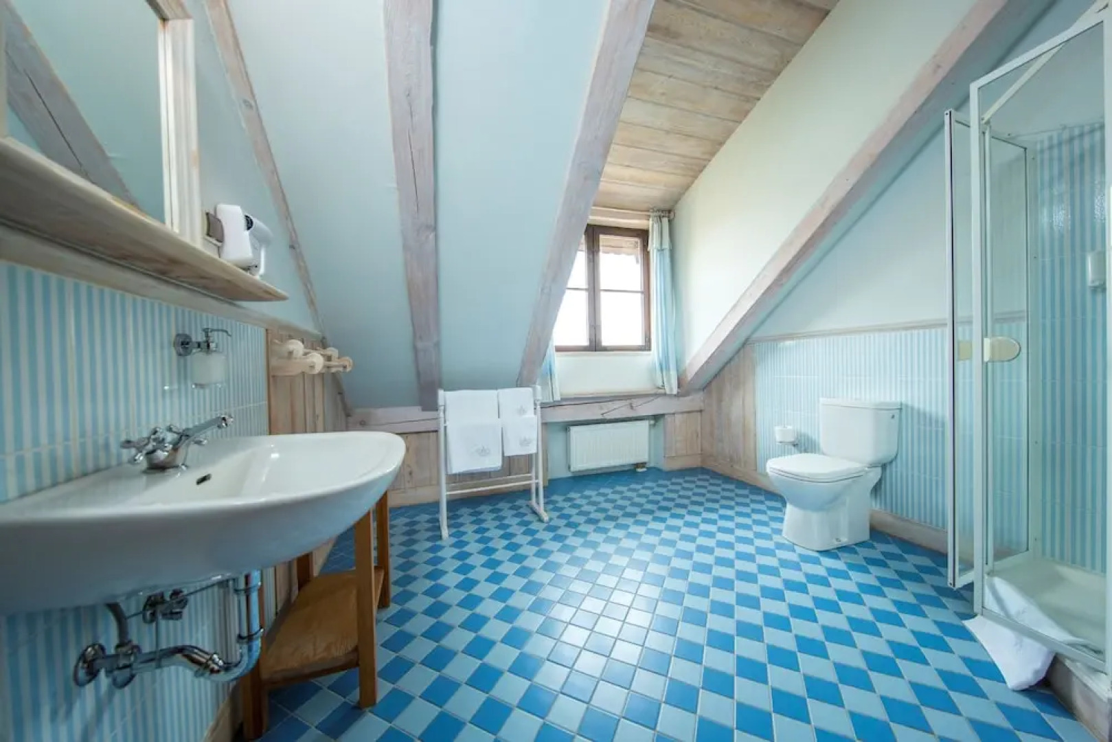 Pałac i Folwark Galiny