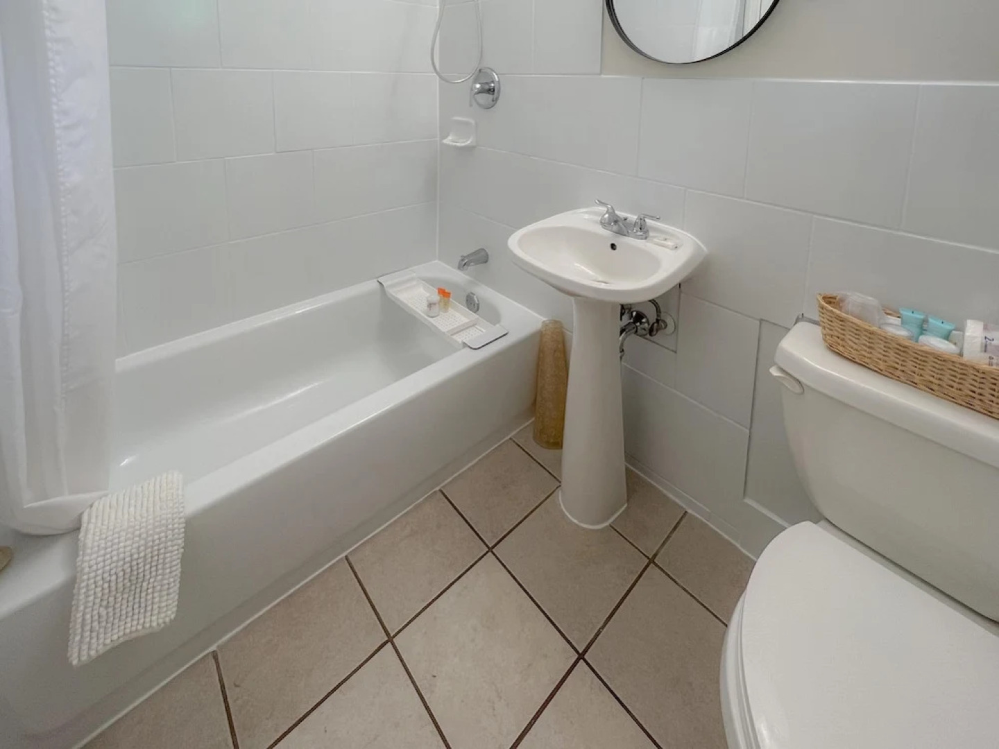 Barefoot Villas Room 3 Blue Jay