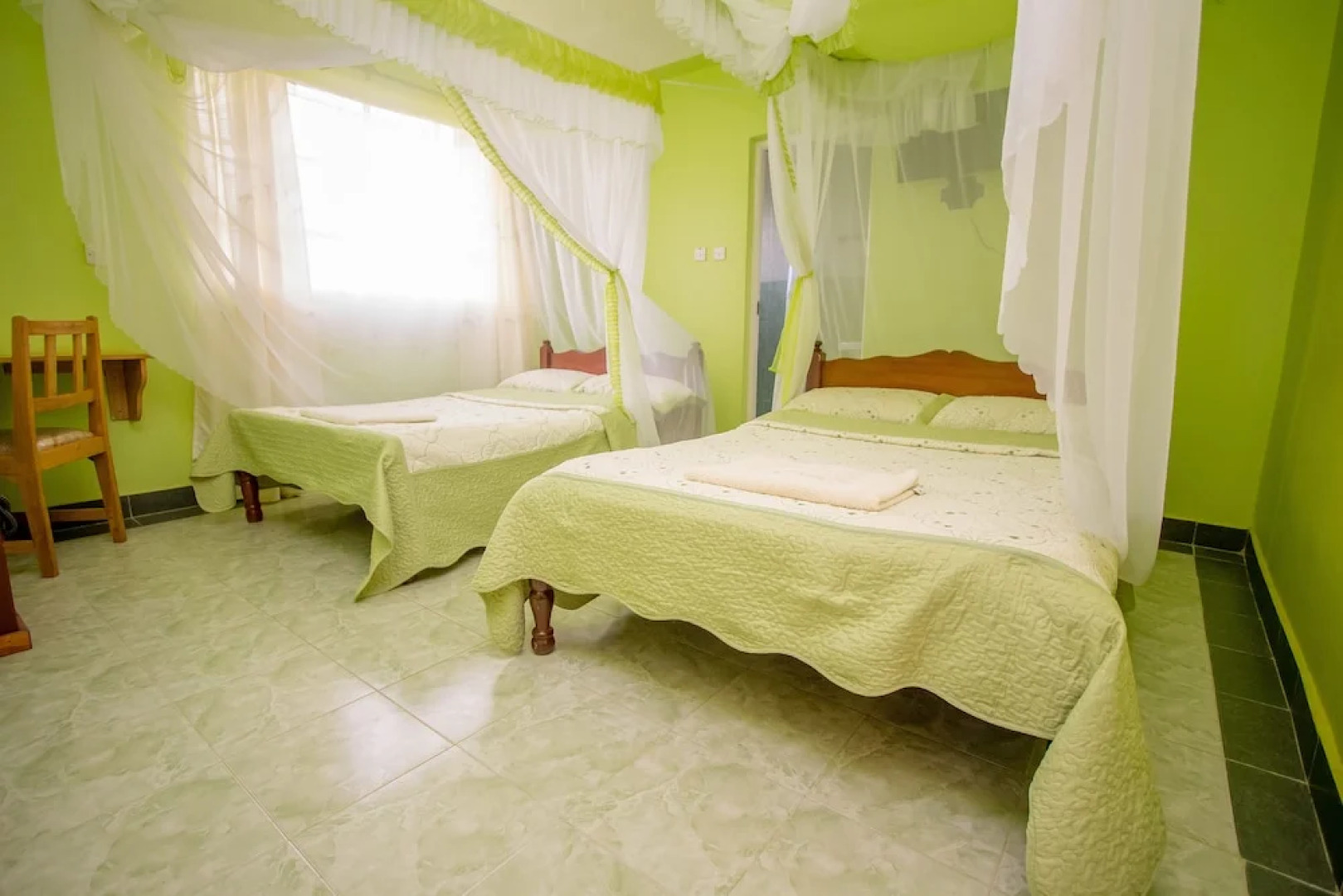 Hillside Grand Hotel