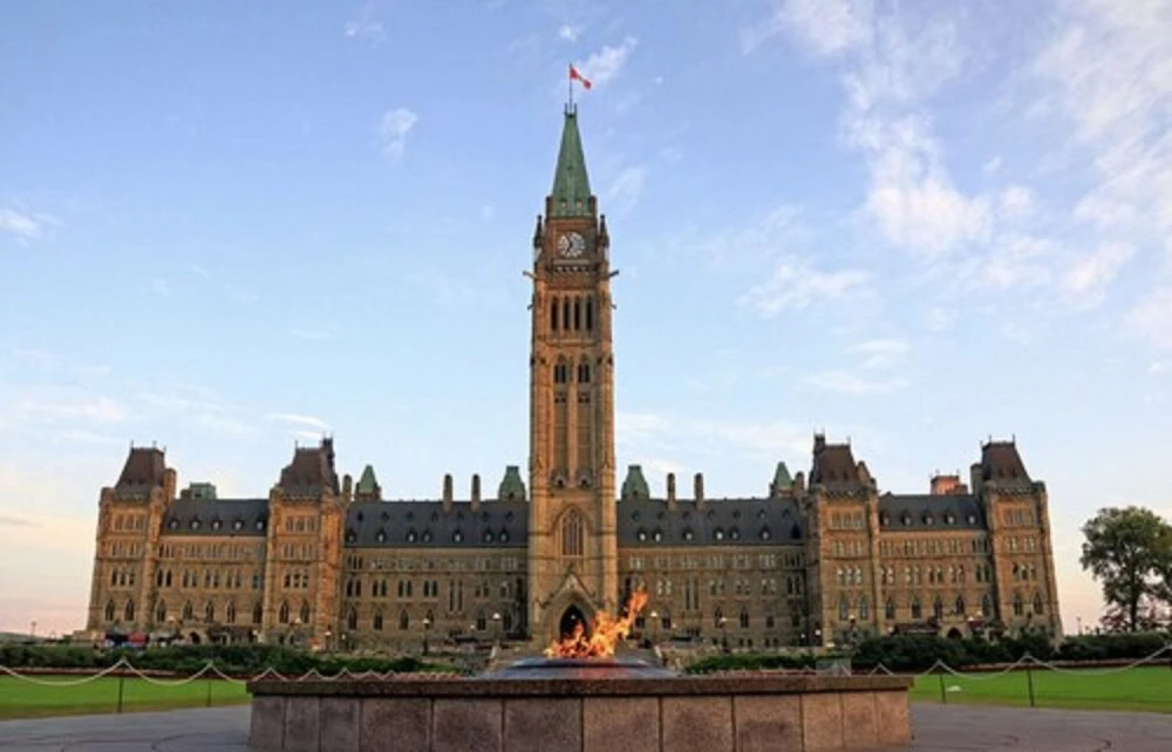 Luxurious and Peaceful Townhouse