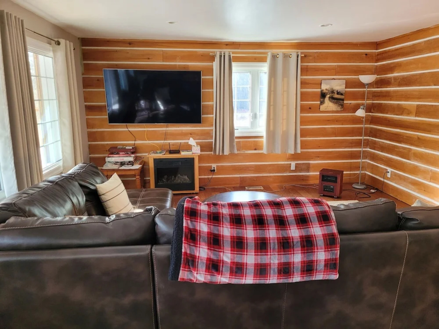 Immaculate 4-bed House