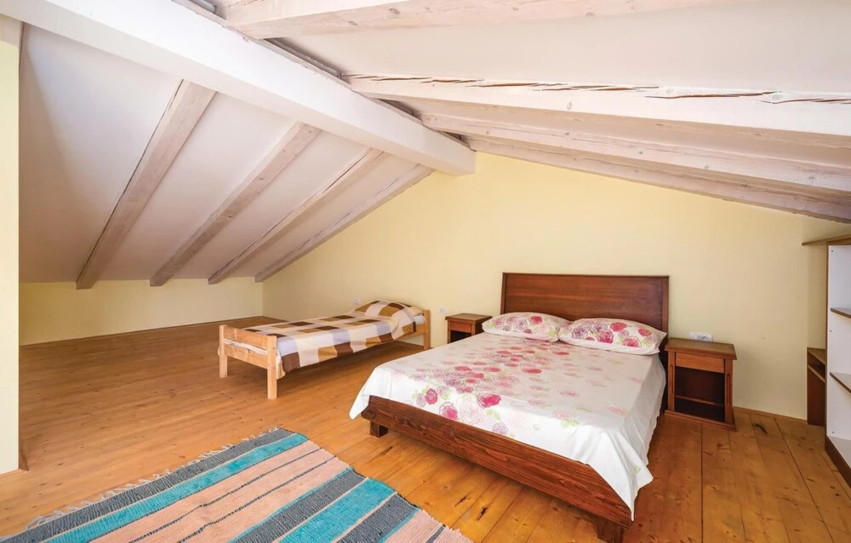 Stunning Home in Rovinj With Wifi and 5 Bedrooms