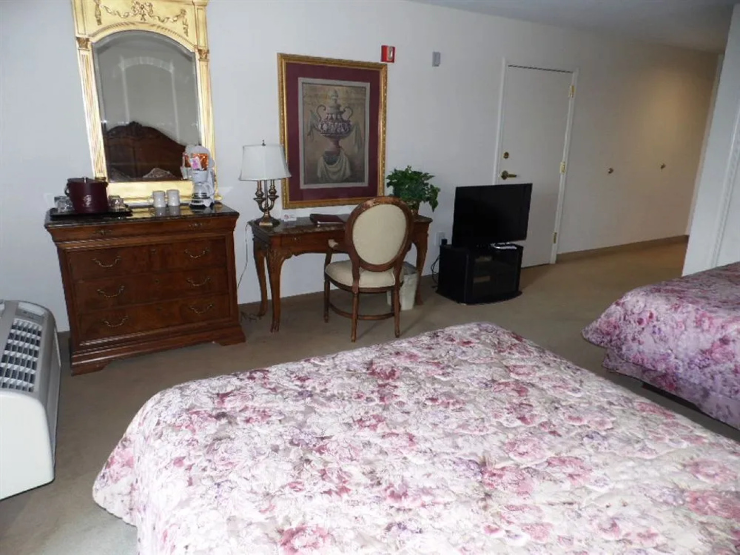 Regalia Hotel & Conference Center