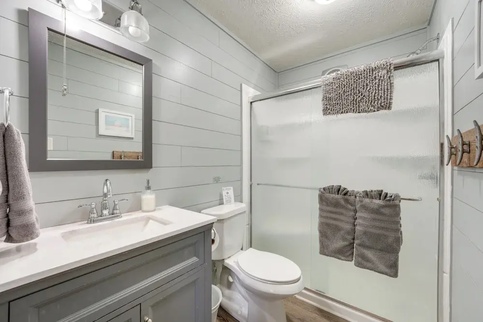 Hike, Boat, Fish & More: Table Rock Lake Cottage