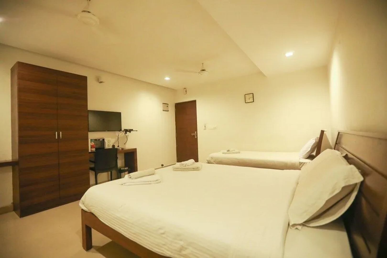 ULO Aravindar Residency