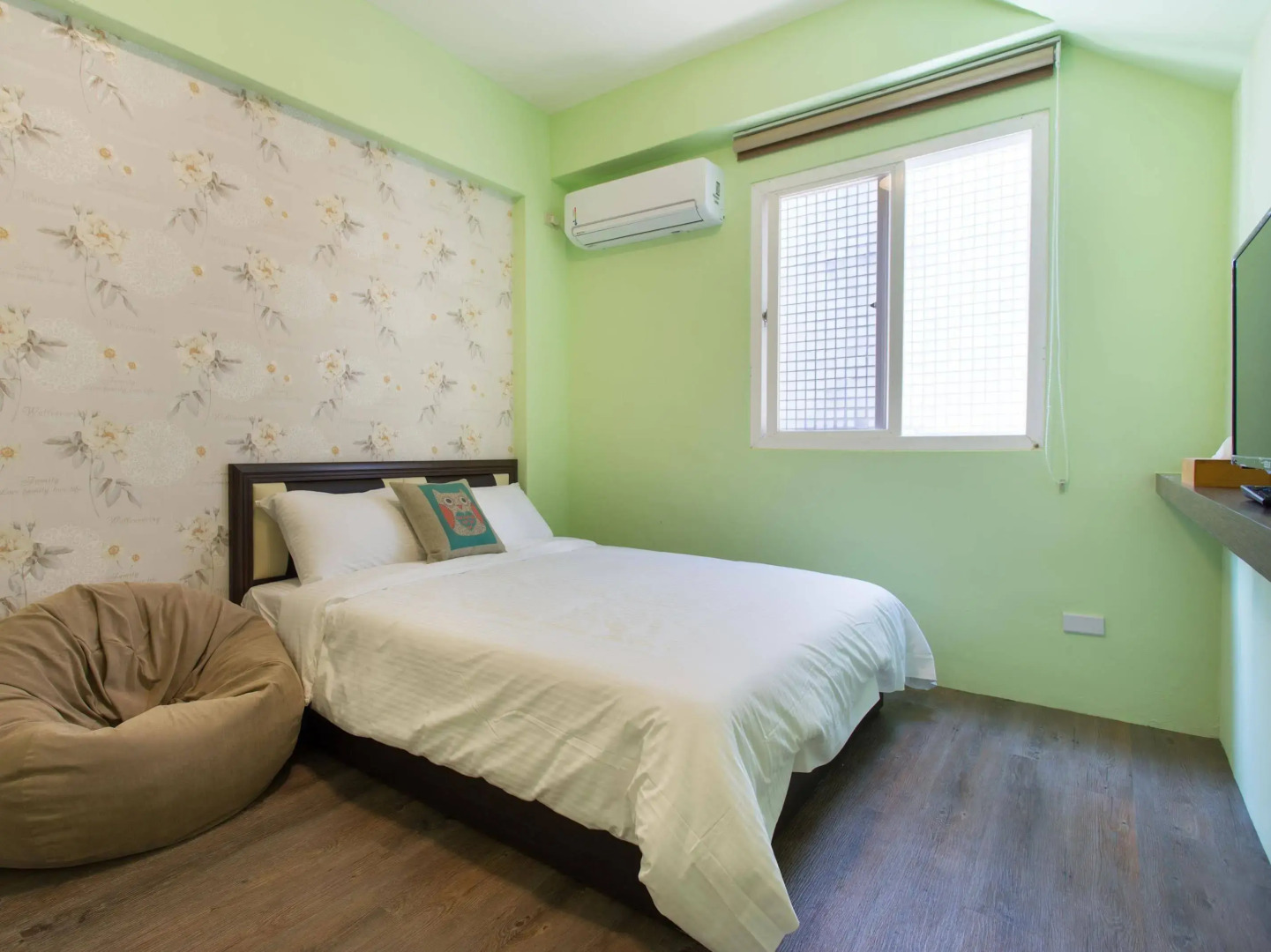 Loving Riverside Bed and Breakfast