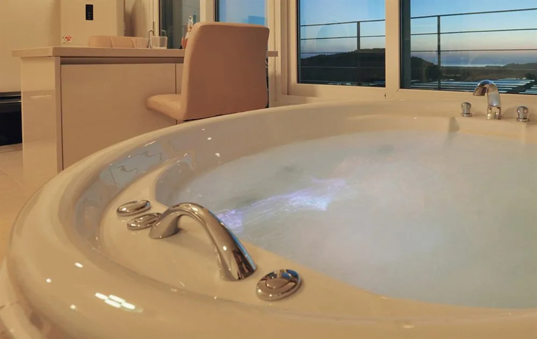 Yangyang Monti Pet Spa Pension