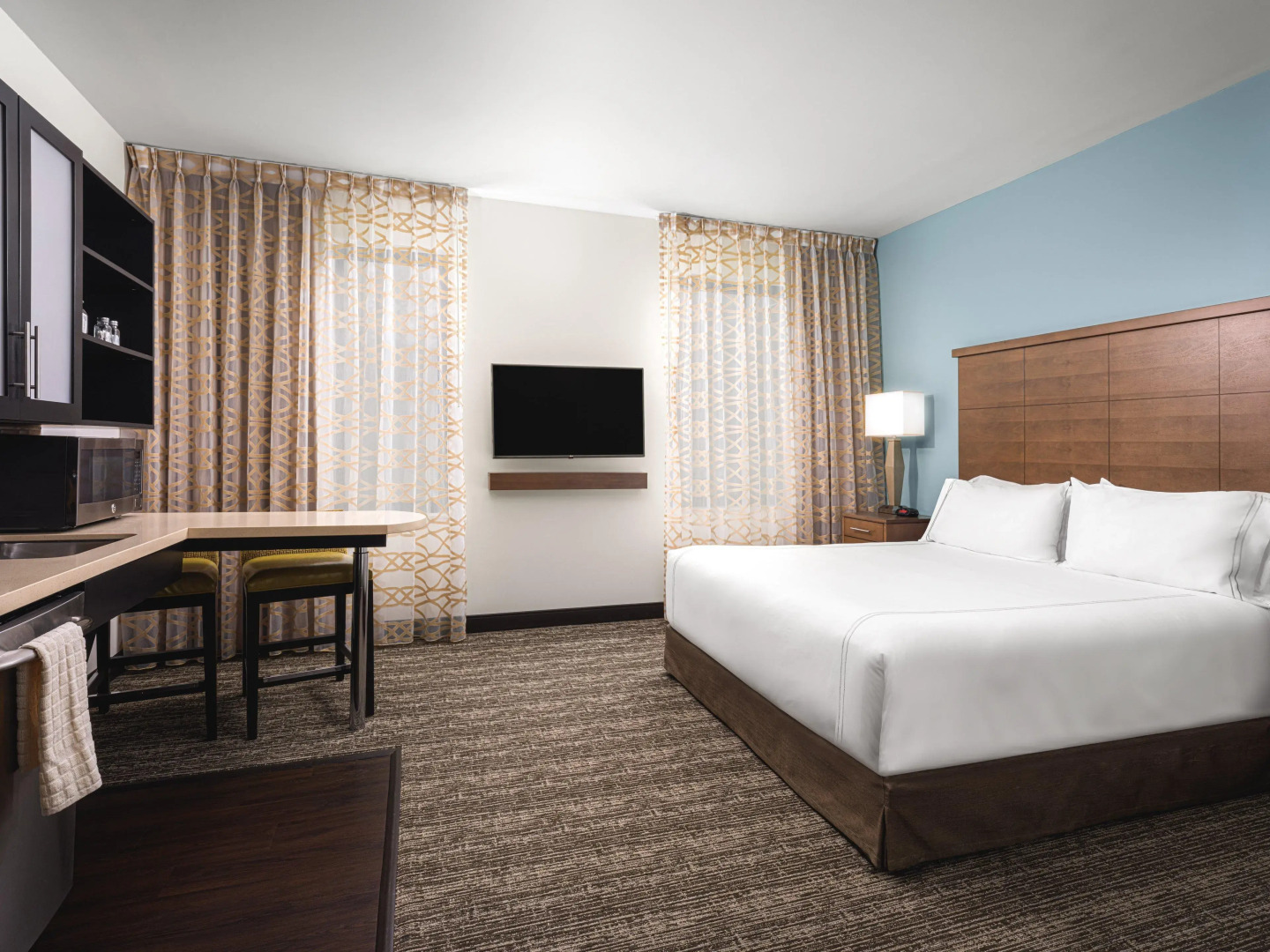Staybridge Suites Seattle - South Lake Union by IHG