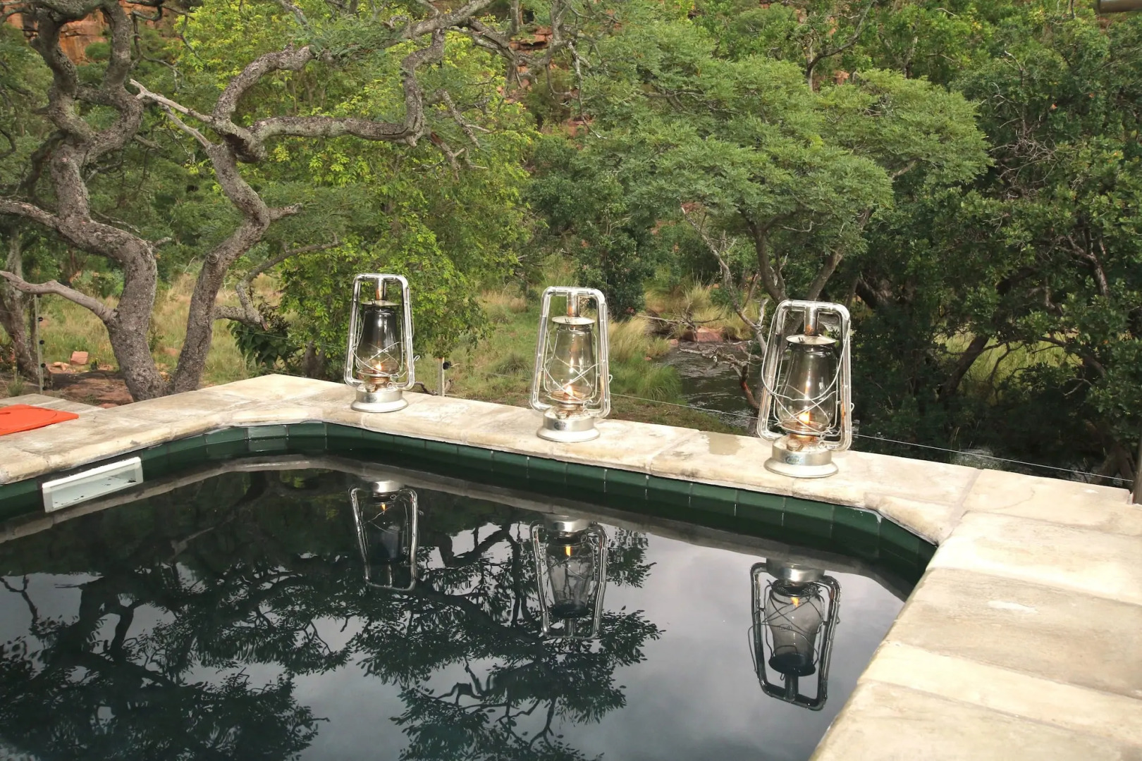 Inzalo Safari Lodge