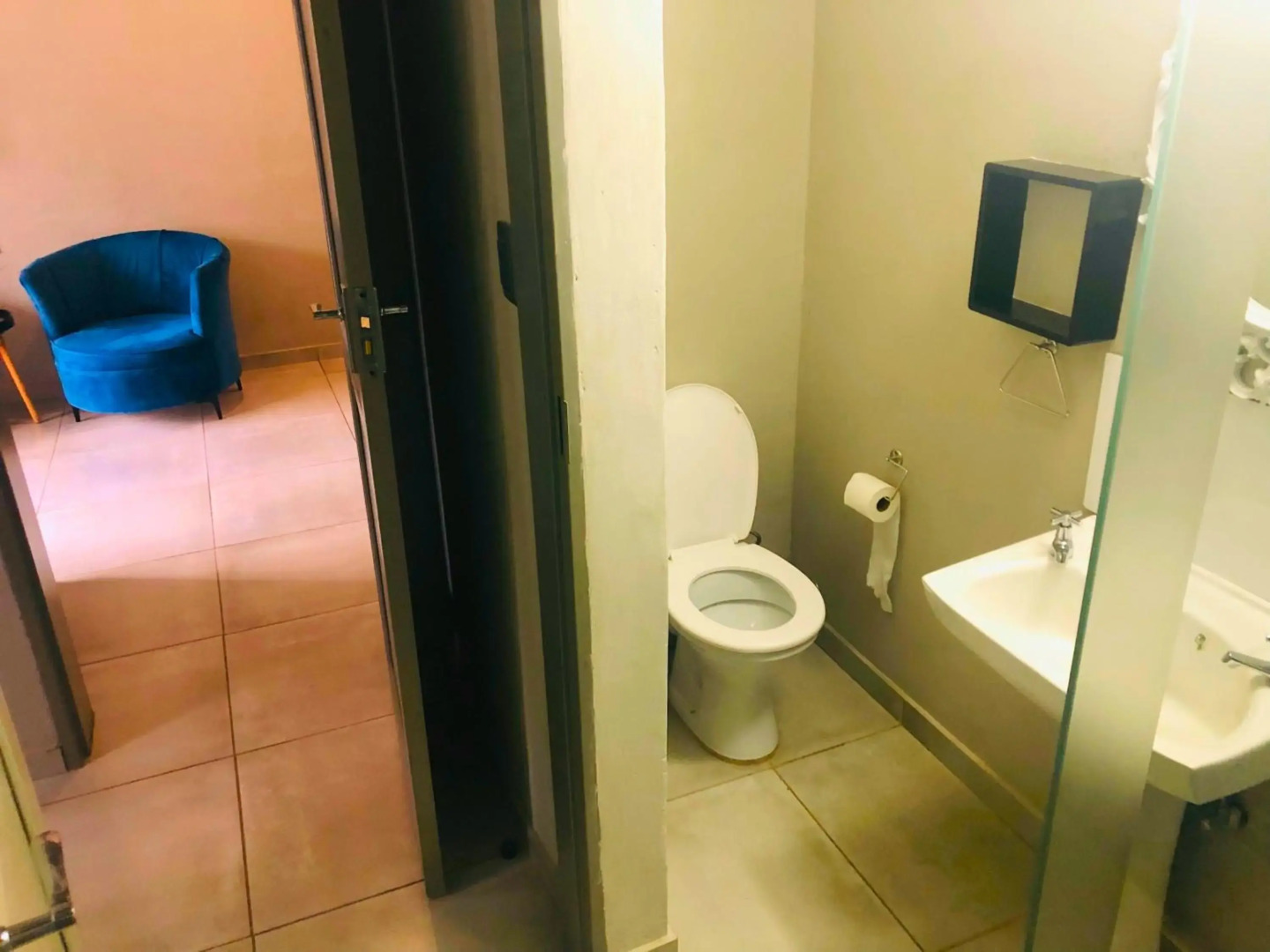 Elephant Springs Hotel