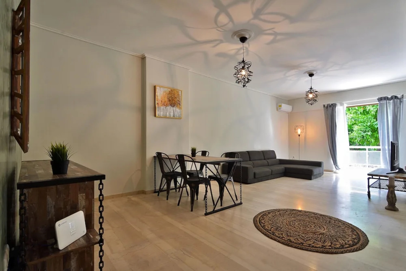 Thetidos Minimal Modern Apartment