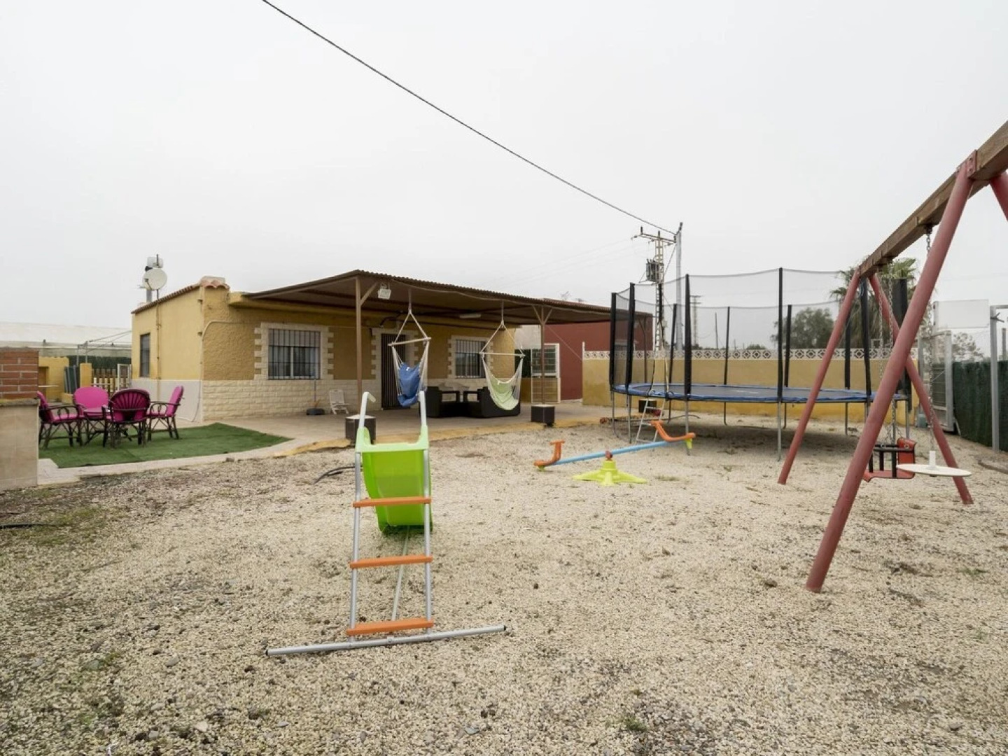 Modern Holiday Home in Garrobillo With Private Swimming Pool