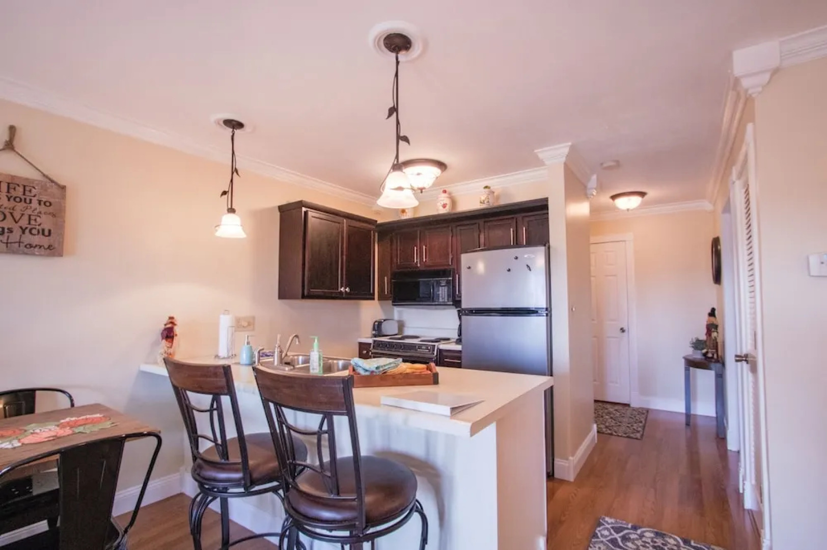 The Cozy Nest 2 Bedroom Condo