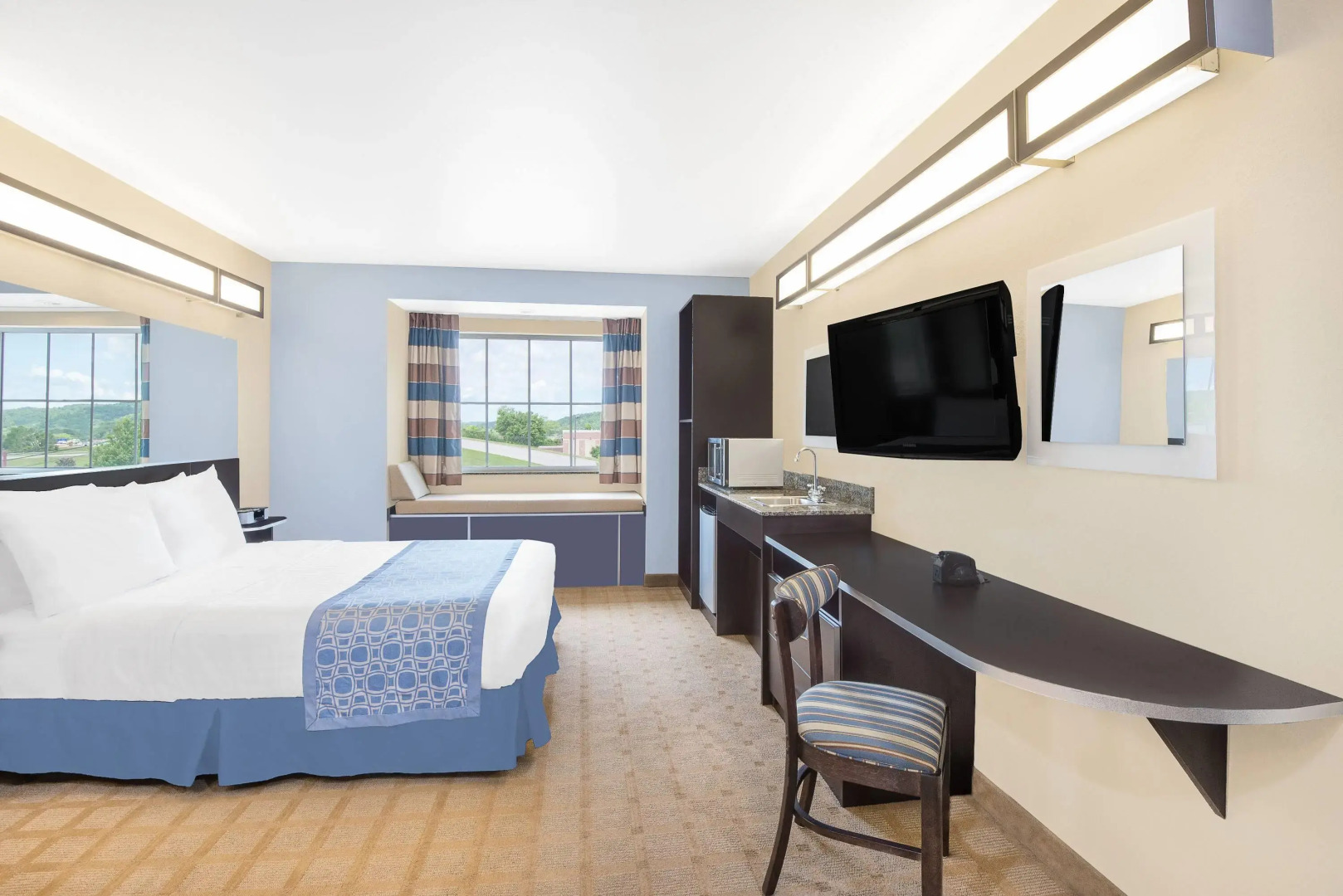 Microtel Inn & Suites by Wyndham Waynesburg