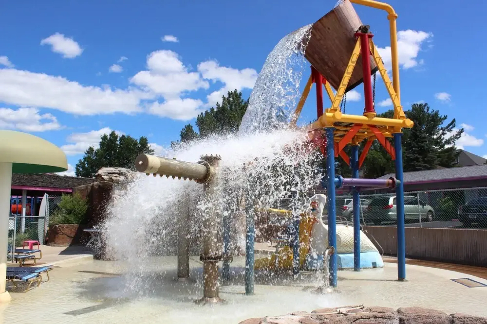 Flamingo Motel & Suites