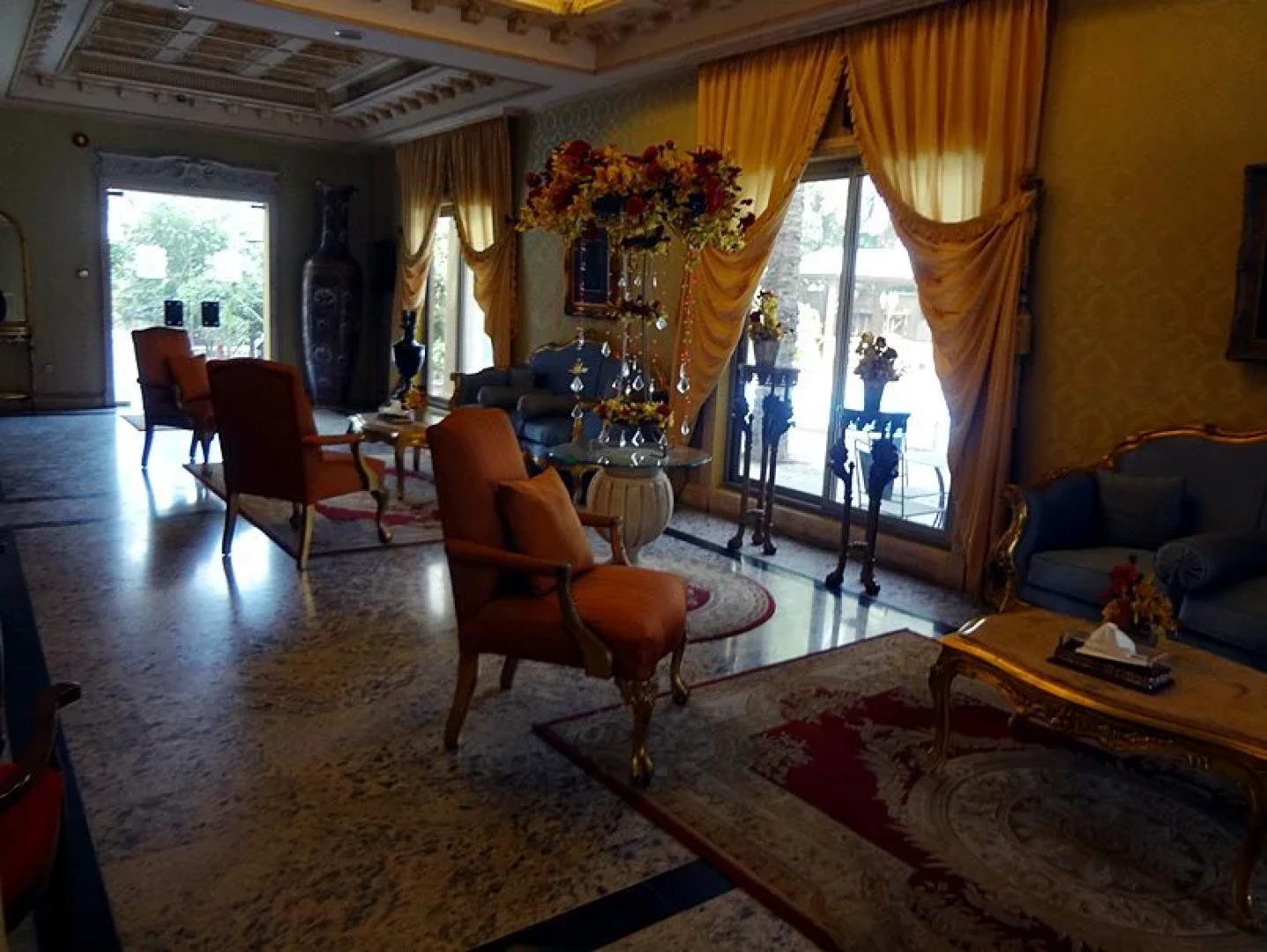 Riviera Palace Deluxe Suites