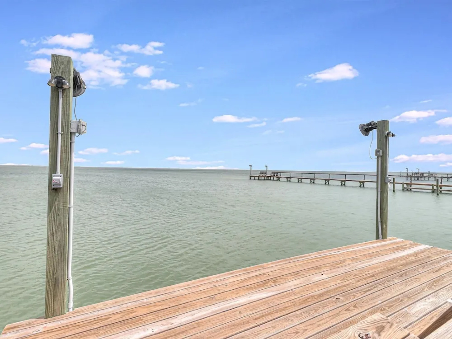 Copano Hooked 4 Bedroom Home by RedAwning