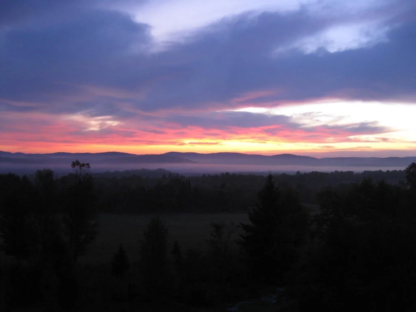 Benaaron Guest House