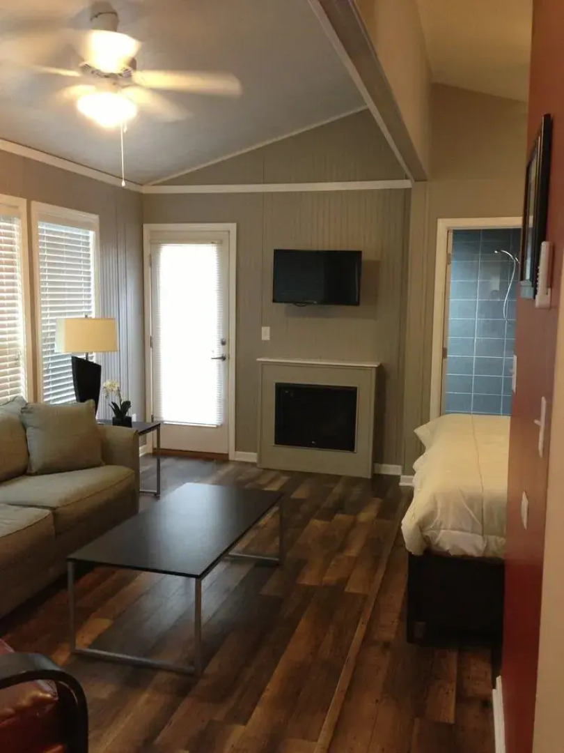 Sun Retreats at Wild Acres