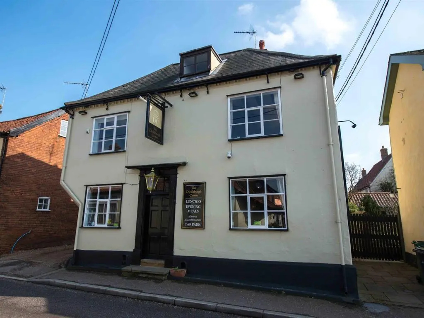 The Dickleburgh Crown