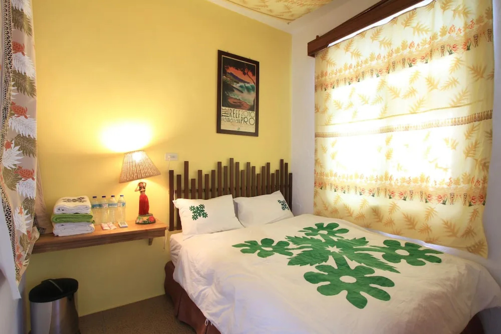 Sweet Hale Jialeshuei