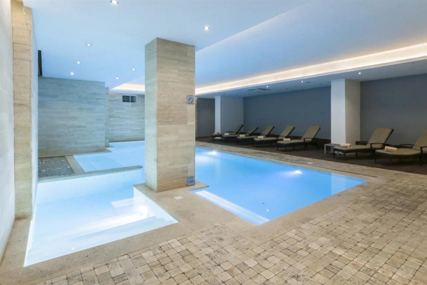 The George, Urban Boutique Hotel