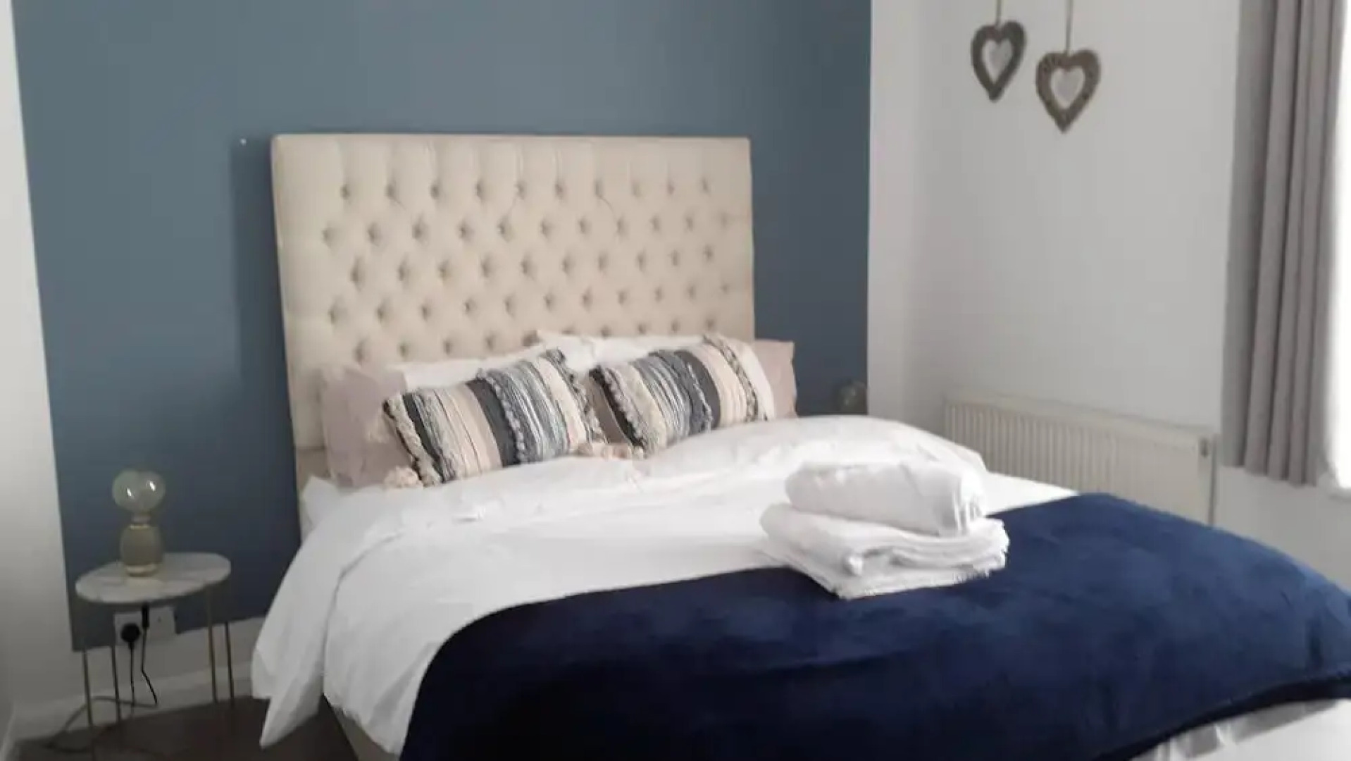 Lovely 3-bed House in Bridgend 7min From Porthcawl