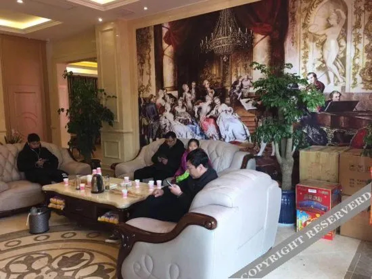 Vienna 3 Best Hotel (Yingshan Bus Station)