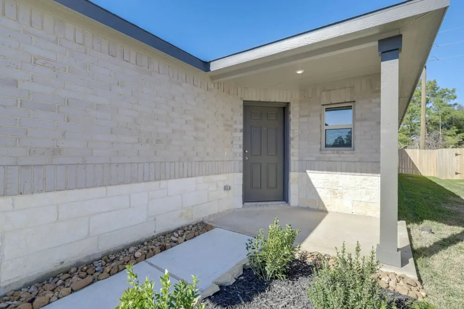 Brand New Spring Home < 1 Mi to Old Town!