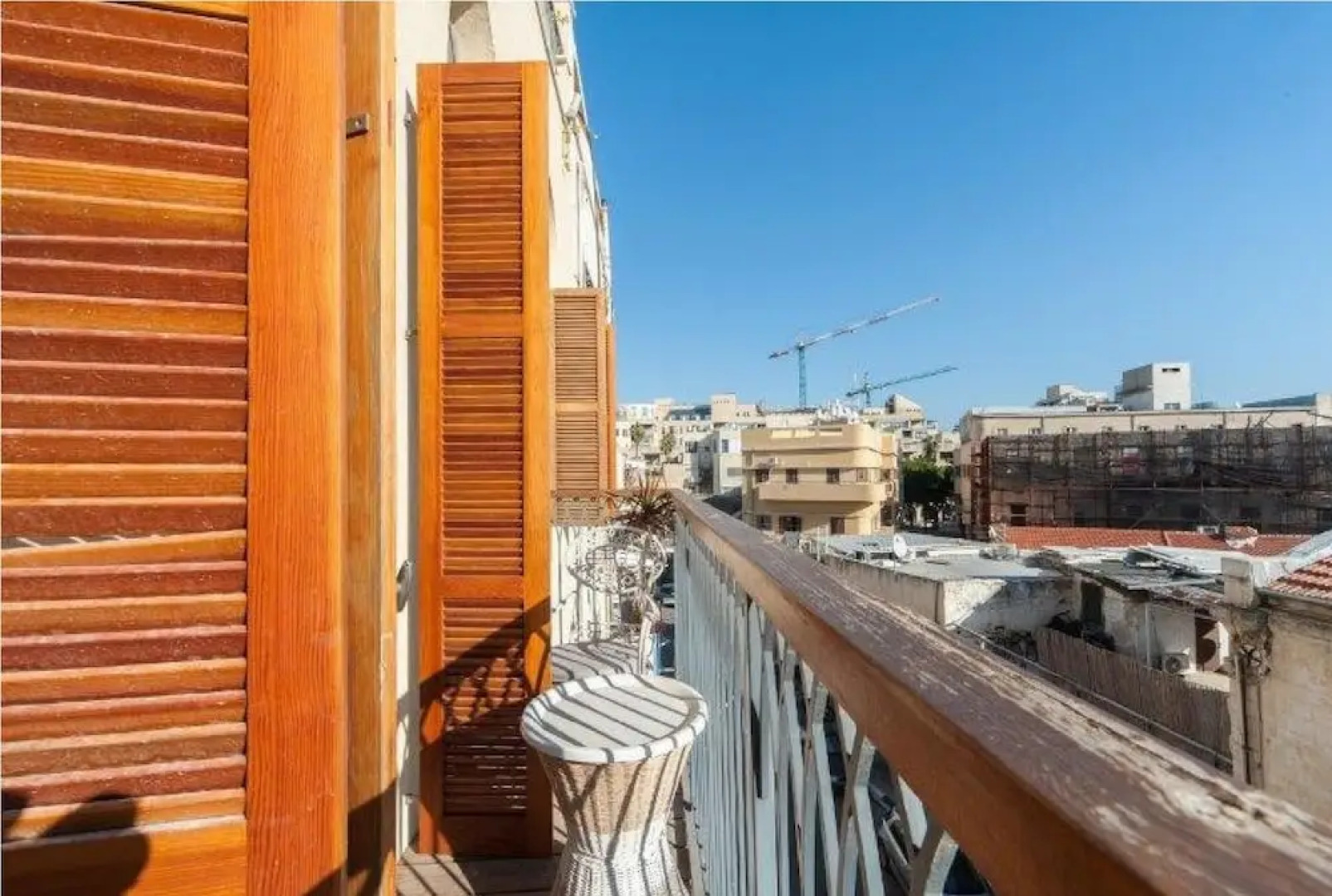 Sea N' Rent - Shimon HaTzadik 6/2