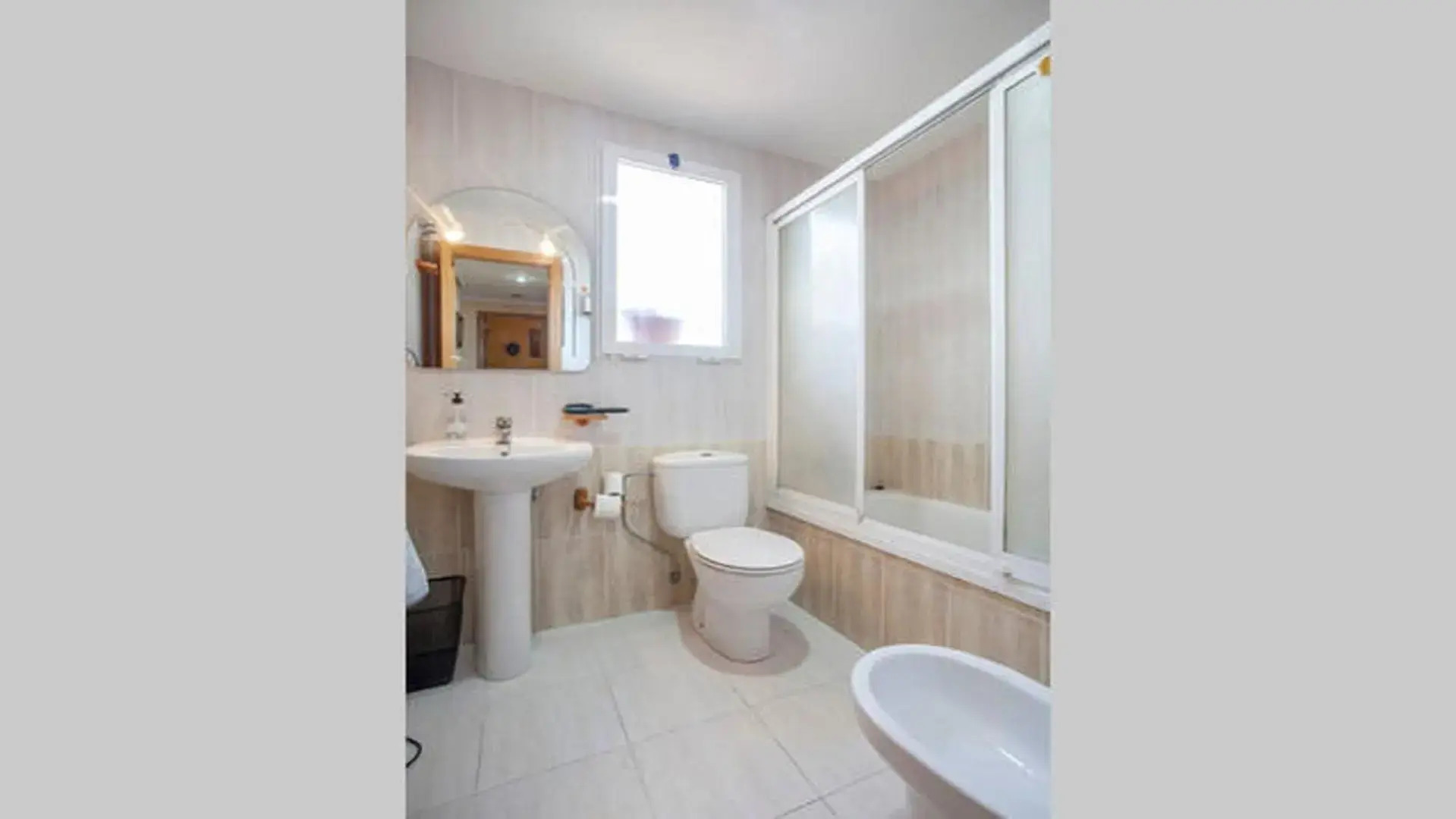 Casa Serra - PATERNA - APARTAMENTO ALQUILA 3 HABITACIONES CON GARAJE