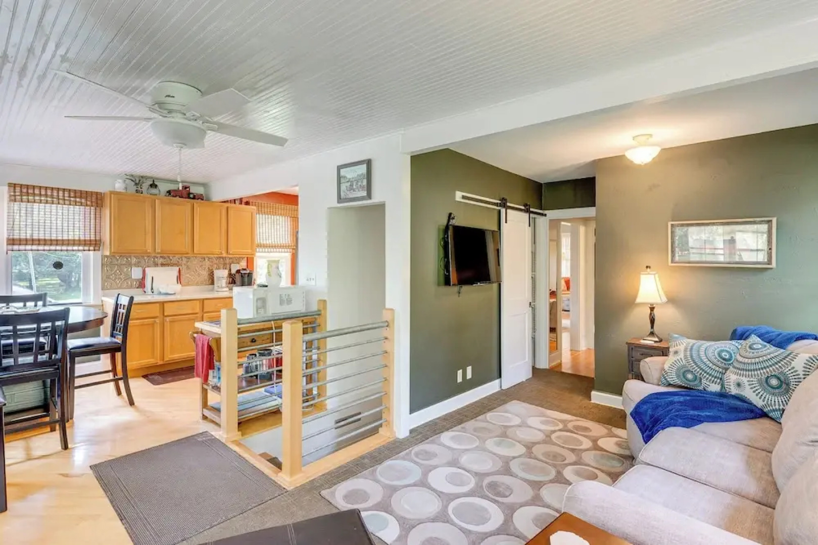 Lake Geneva Family Gem w/ Fenced Dog Run!