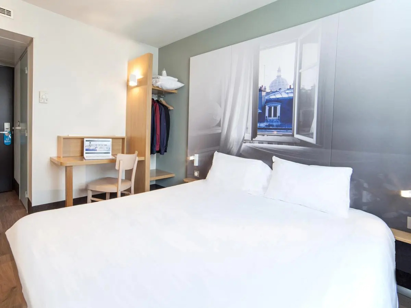 B&B HOTEL Paris Malakoff Parc des Expositions