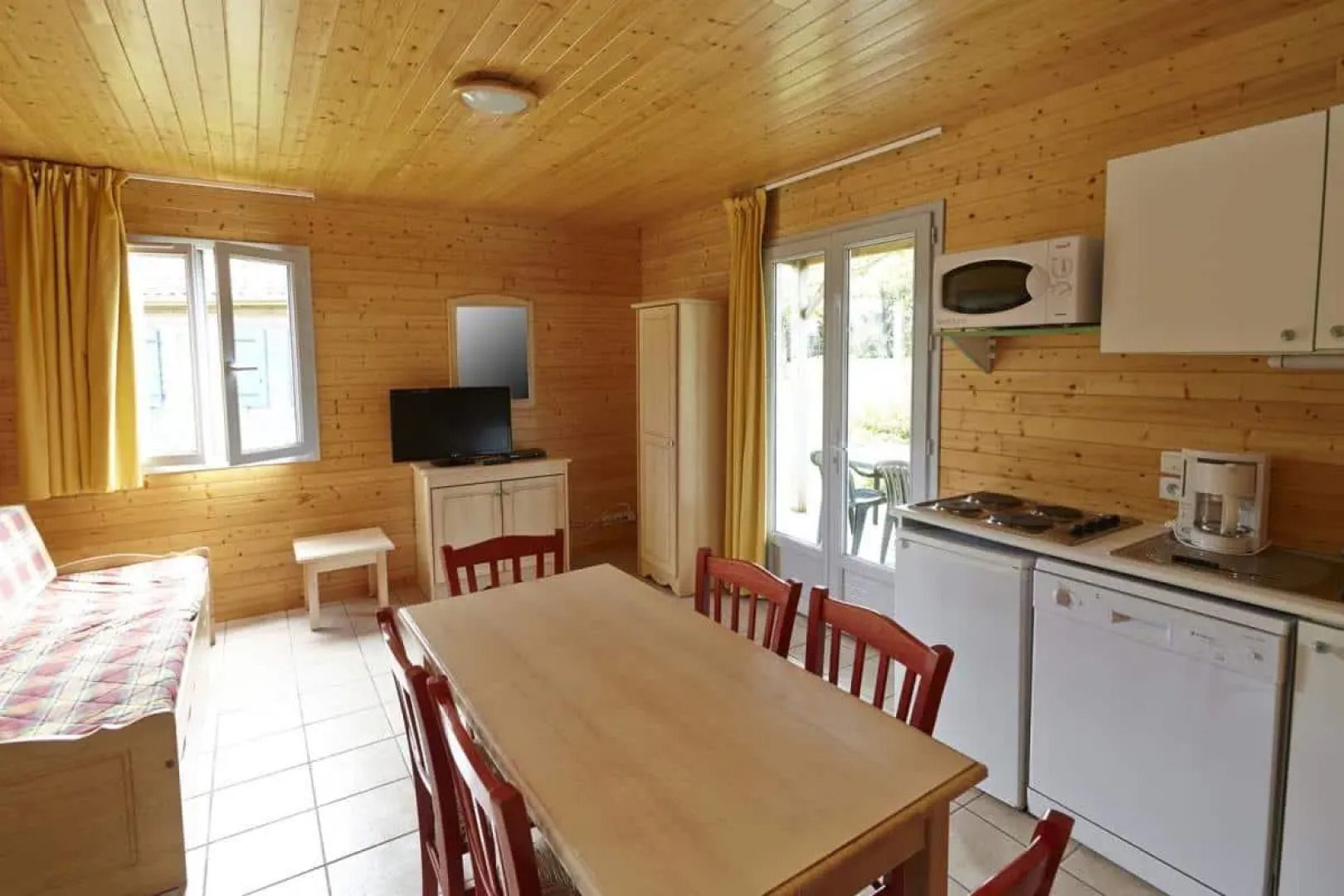 Terres de France - Natura Resort Pescalis