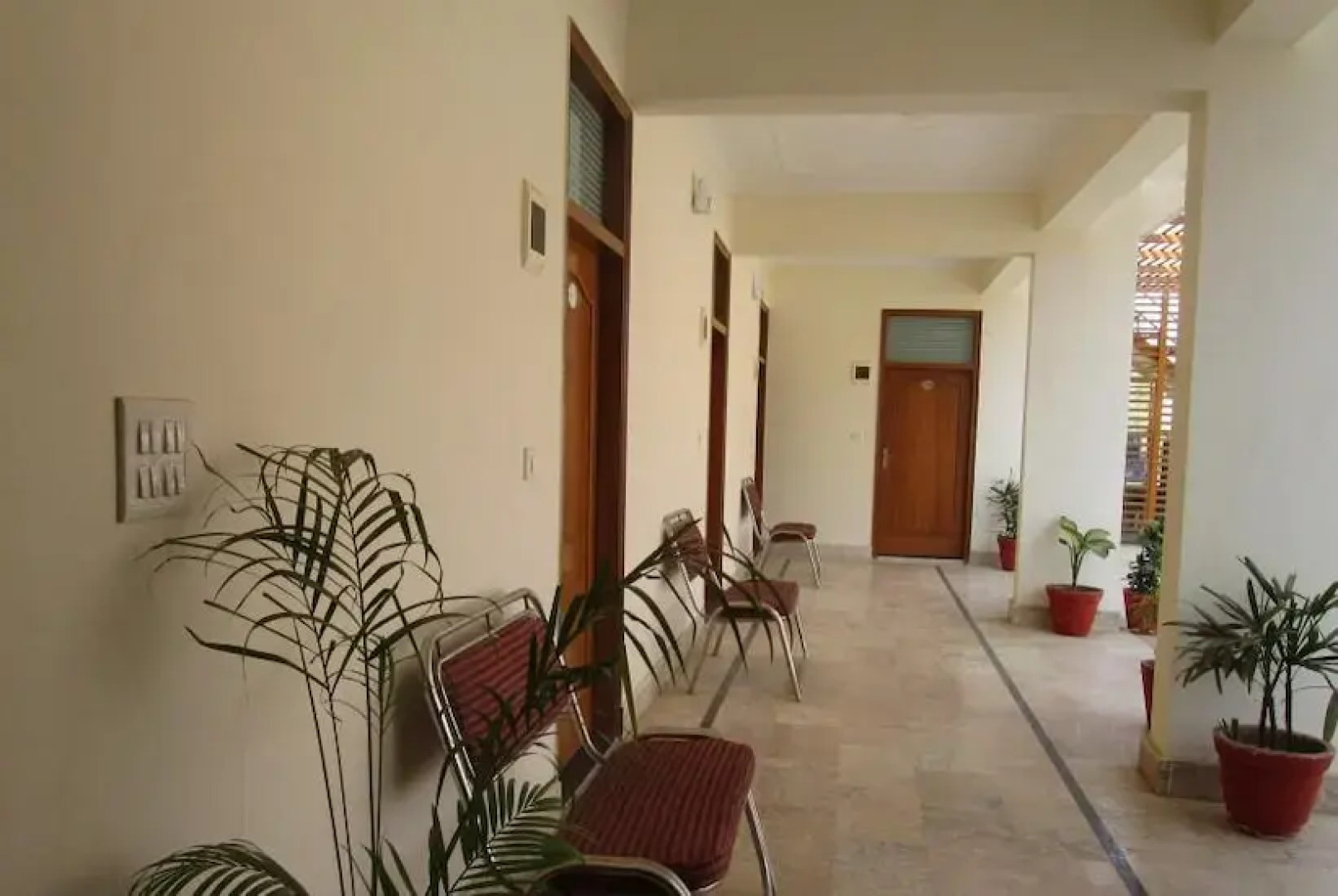 Hotel Vrindavan Garden