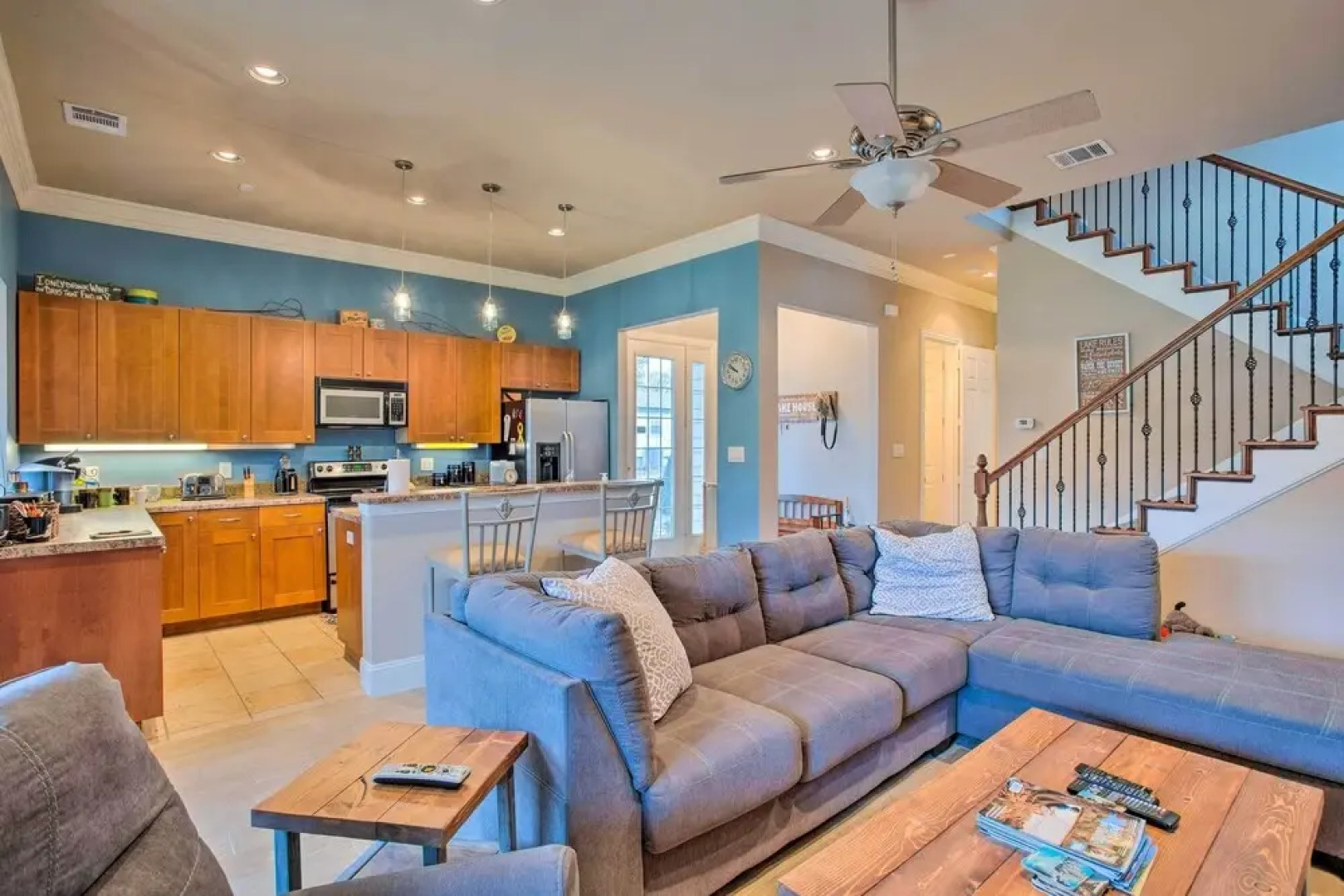 Cedar Creek Reservoir Home w/ Deck & Fire Pit!