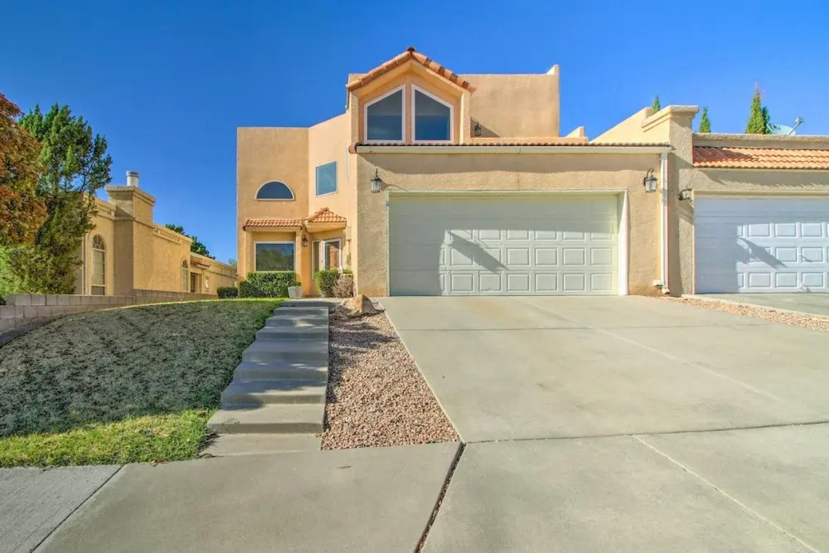 'casa Especial' Family Retreat w/ Pool Table!