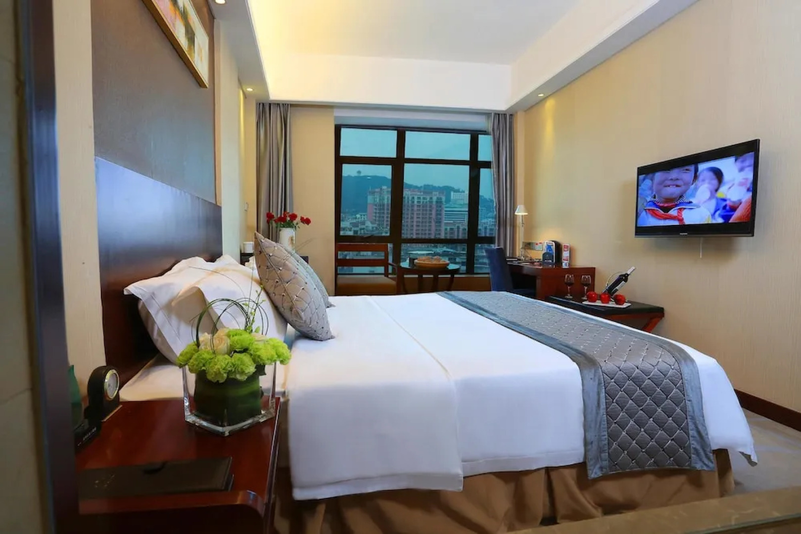 Ramada by Wyndham Longyan