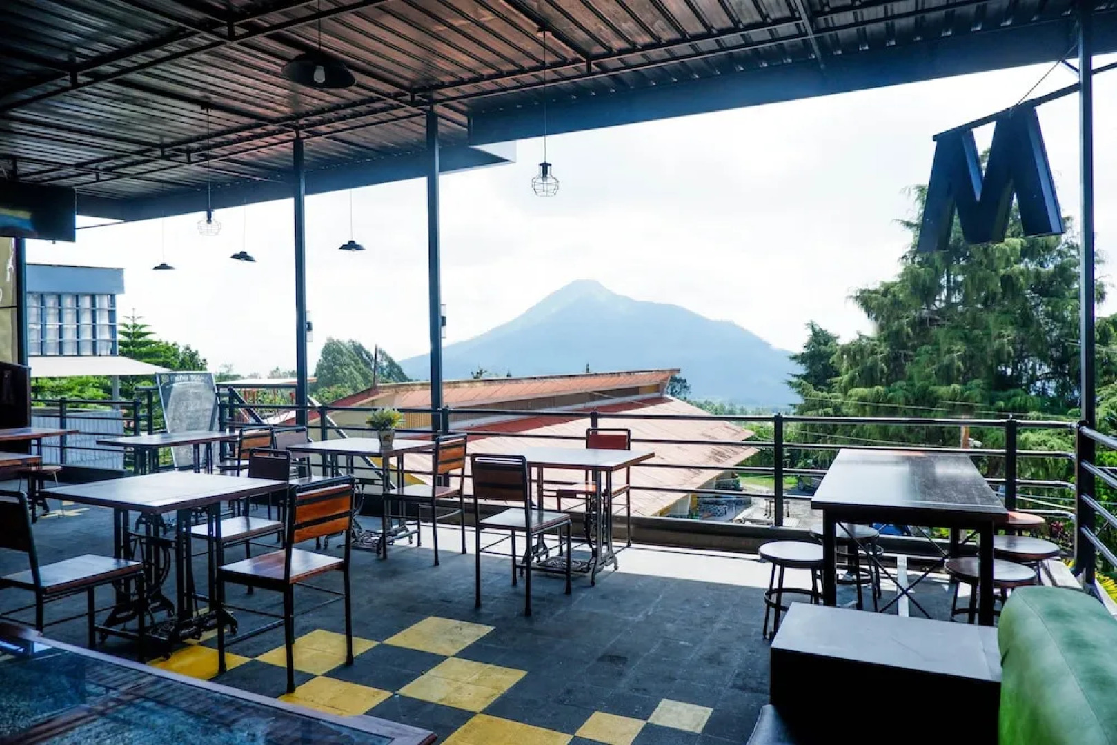 Taman Wisata Kopeng by OYO Rooms