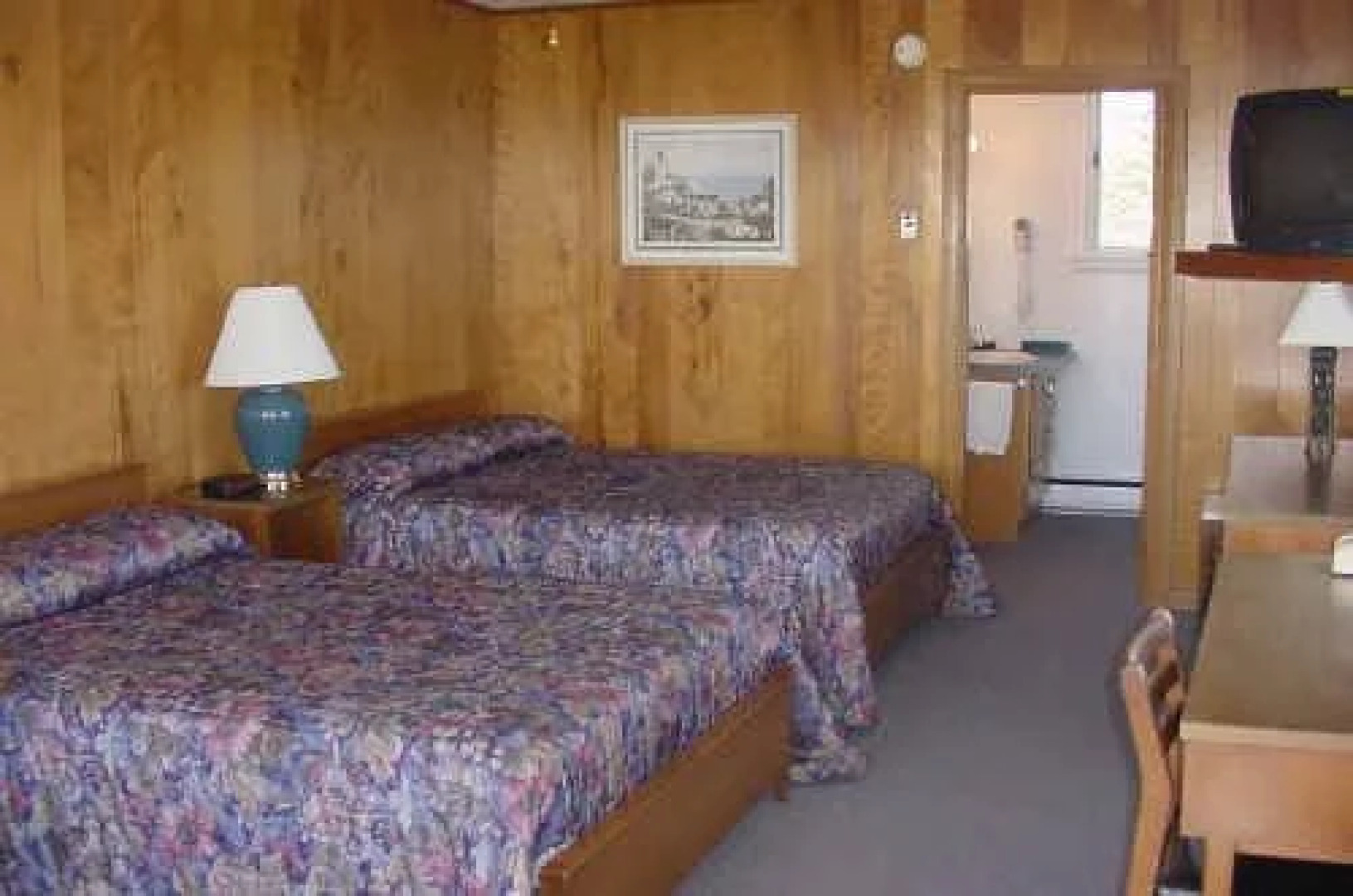 Lighthouse Inn at Pine Point