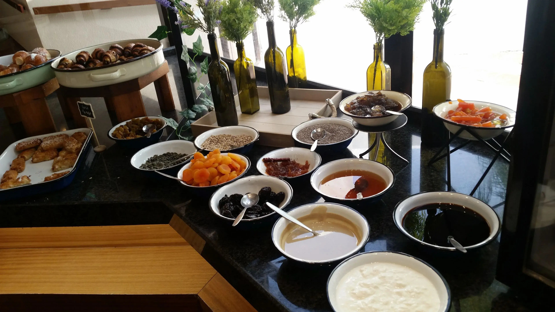 Gai Beach Resort Spa Hotel