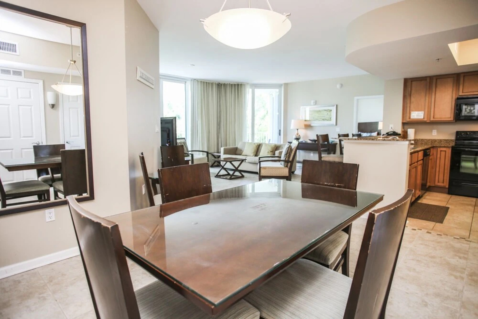 The Palms of Destin Resort by Panhandle Getaways