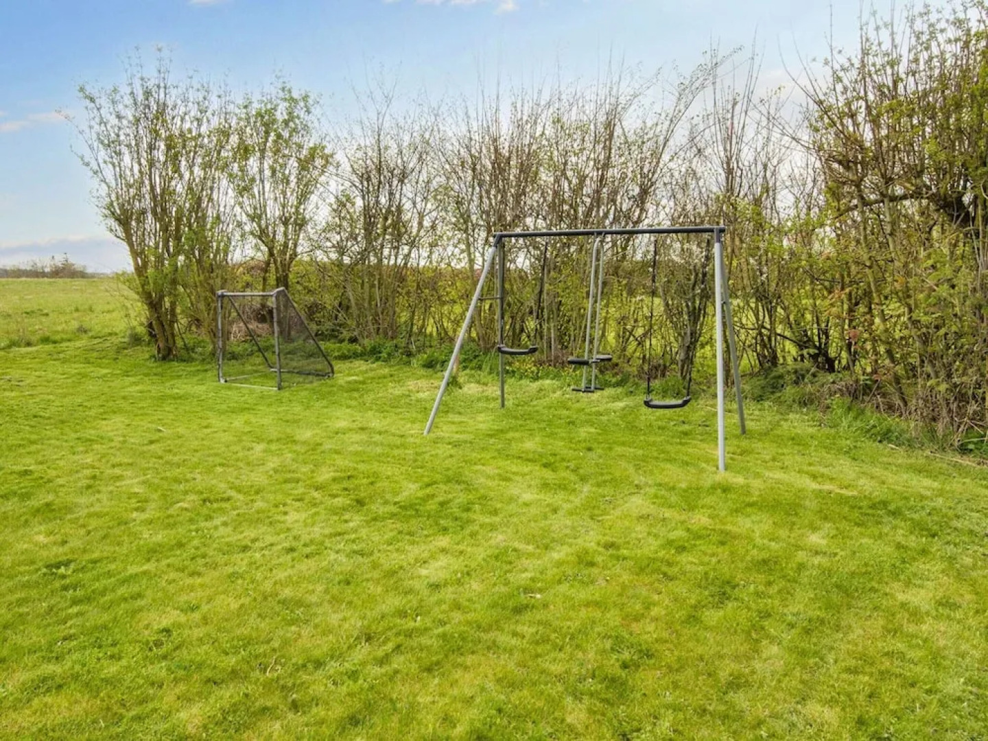 Vintage Holiday Home in Struer near Open Field