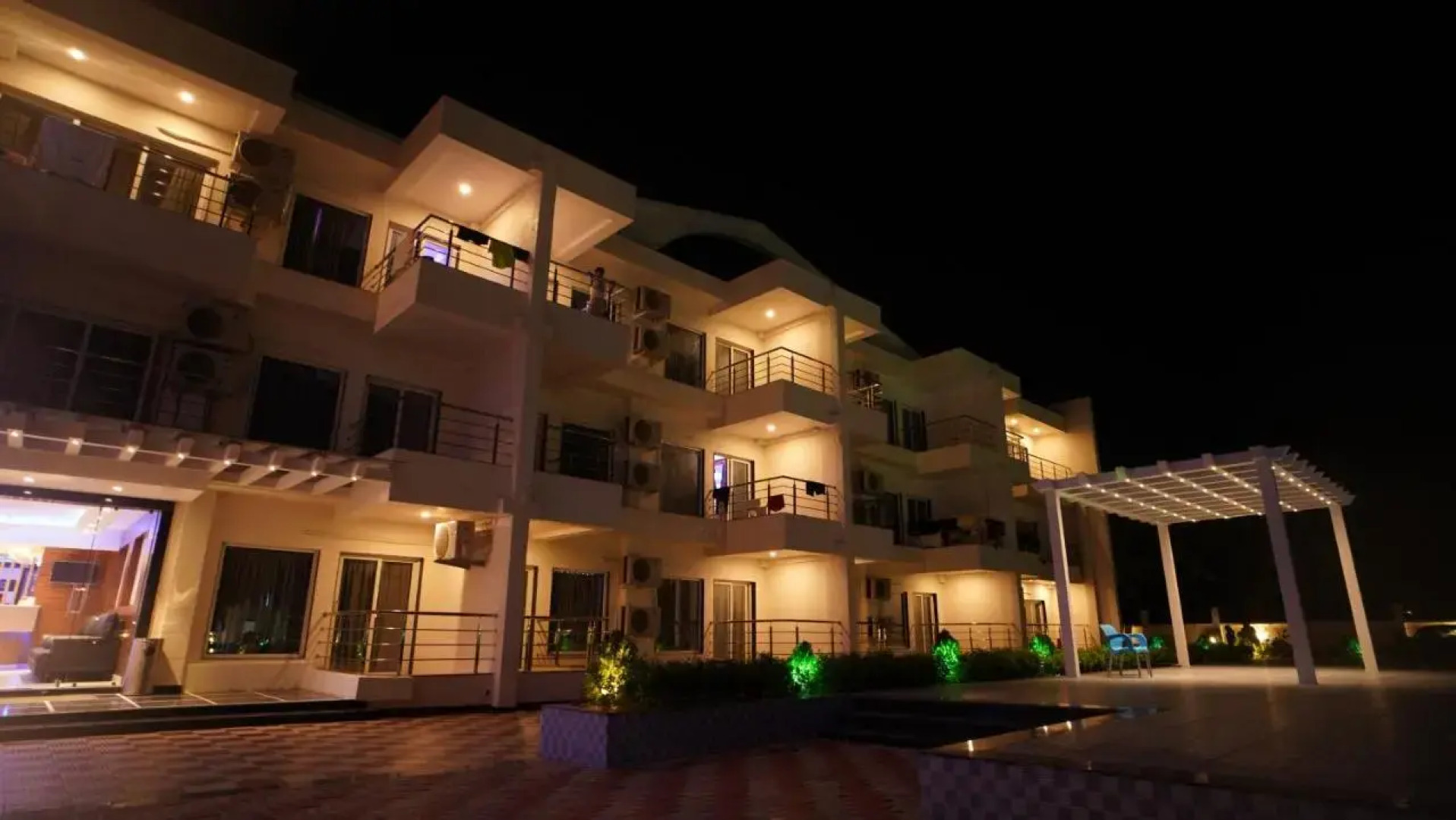 Royal Gitanjali Resorts & Spa