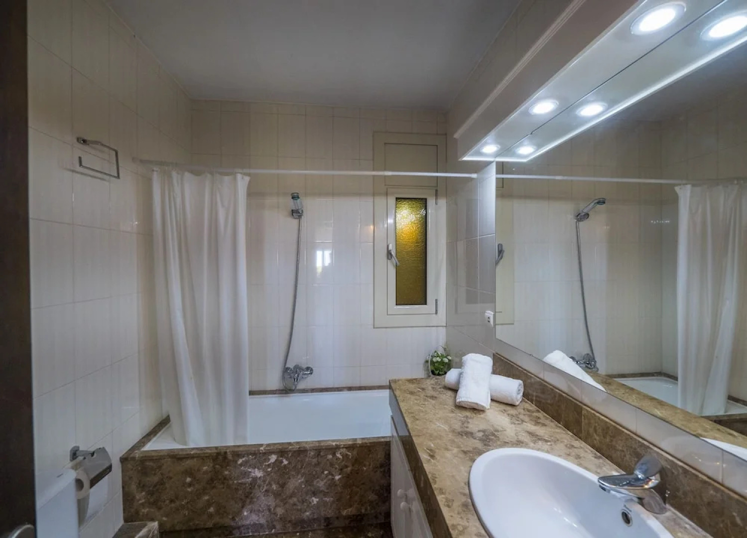 HomeHolidaysRentals Niza - Costa BCN