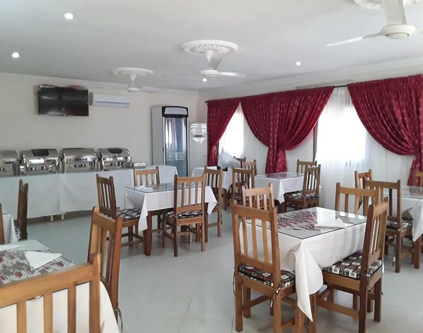 Sarada Lodge Hotel